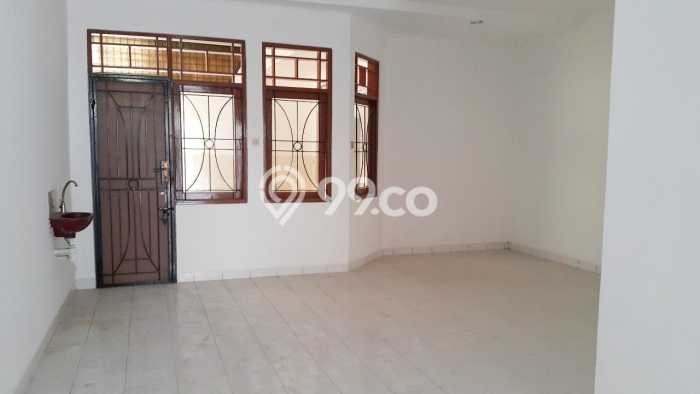 Dijual Hunian Rumah Nyaman 3 KT di Taman Palem, Jakarta Barat Dijual Hunian Rumah Nyaman 3 KT di Taman Palem, Jakarta Barat