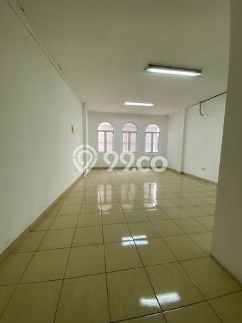 Untuk Dijual! Ruko di Gading Serpong Tangerang LT 81m2 / LB 240m2 Kawasan Strategis Untuk Dijual! Ruko di Gading Serpong Tangerang LT 81m2 / LB 240m2 Kawasan Strategis