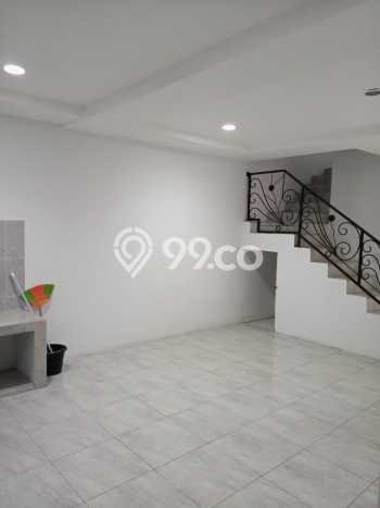 Rumah Elit Modern Siap Huni di Taman Palem Jakarta Barat Rumah Elit Modern Siap Huni di Taman Palem Jakarta Barat