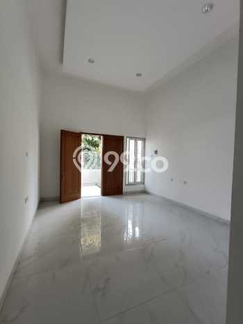 Ready to Use! Luxury House LT 159m2 Desain Elegan di Taman Palem Ready to Use! Luxury House LT 159m2 Desain Elegan di Taman Palem