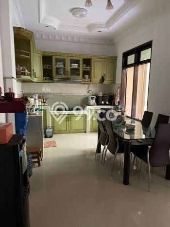For Sale! Luxury House LT 230m2 Desain Elegan di Taman Palem For Sale! Luxury House LT 230m2 Desain Elegan di Taman Palem