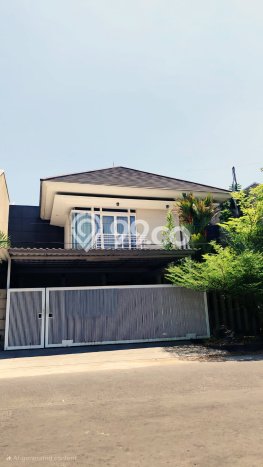 Rumah Eksklusif Dijual LT 431m2 di Wiyung, Surabaya Rumah Eksklusif Dijual LT 431m2 di Wiyung, Surabaya