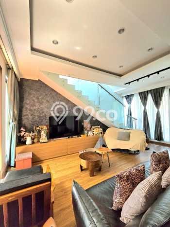 Jual Rumah Luas Elegan Dengan View Cantik di Sektor 9-Bintaro, Tangerang Selatan Jual Rumah Luas Elegan Dengan View Cantik di Sektor 9-Bintaro, Tangerang Selatan