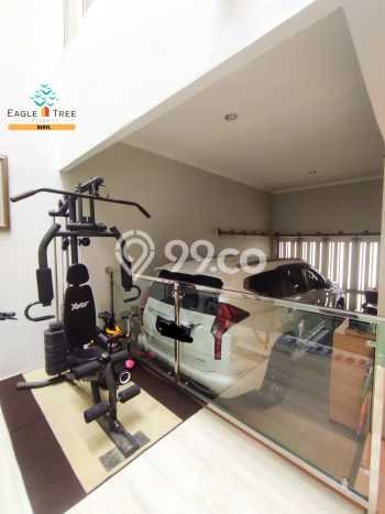 Rumah Elit Modern Tanpa Renovasi di Sektor 7-Bintaro Tangerang Selatan Rumah Elit Modern Tanpa Renovasi di Sektor 7-Bintaro Tangerang Selatan