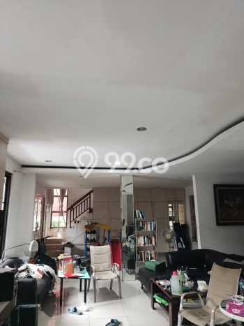 Rumah Mewah LB 400m2 Siap Huni Desain Elegan di Lippo Karawaci, Tangerang Rumah Mewah LB 400m2 Siap Huni Desain Elegan di Lippo Karawaci, Tangerang
