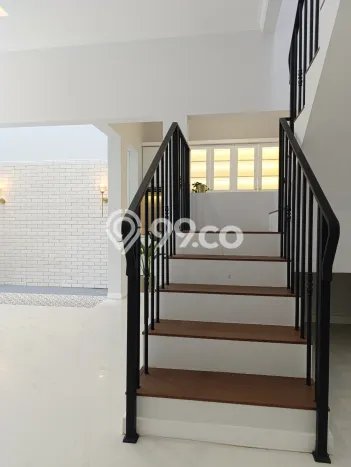 Best Deal Hunian Mewah Ideal dan Luas di BSD, Tangerang Selatan Best Deal Hunian Mewah Ideal dan Luas di BSD, Tangerang Selatan