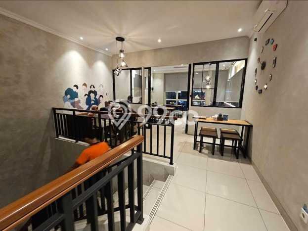 KEUNTUNGAN BERLIPAT! Ruko Kawasan , Luas 107m2m², Posisi Mainroad KEUNTUNGAN BERLIPAT! Ruko Kawasan , Luas 107m2m², Posisi Mainroad