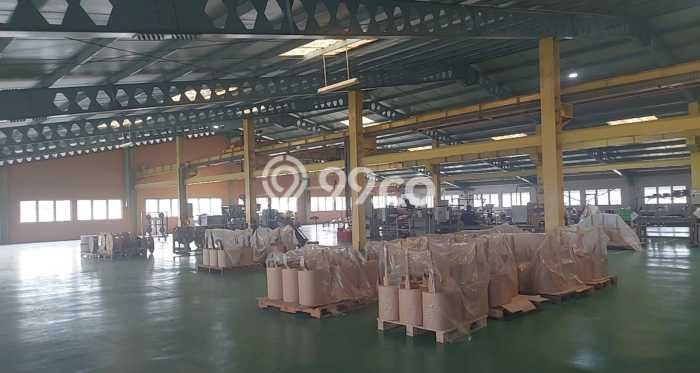 Lokasi Strategis! Dijual Pabrik Bisnis di Cikupa, Tangerang Kondisi Baik Lokasi Strategis! Dijual Pabrik Bisnis di Cikupa, Tangerang Kondisi Baik