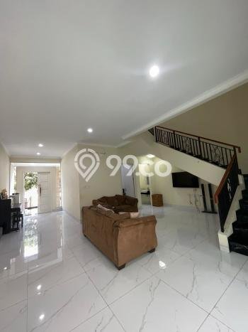 Dijual Rumah Luas Megah Dengan View Eksklusif di Gading Serpong, Tangerang Dijual Rumah Luas Megah Dengan View Eksklusif di Gading Serpong, Tangerang