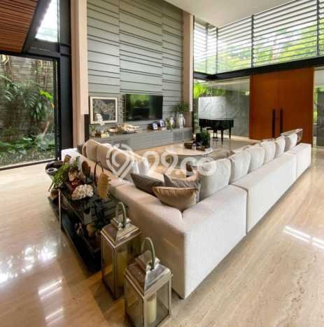 Rumah Eksklusif Dijual LT 634m2 di Kebayoran Baru, Jakarta Selatan Rumah Eksklusif Dijual LT 634m2 di Kebayoran Baru, Jakarta Selatan