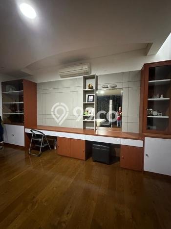 Dijual Rumah Luas Megah Dengan View Cantik di Citra Garden, Jakarta Barat Dijual Rumah Luas Megah Dengan View Cantik di Citra Garden, Jakarta Barat