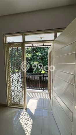 Rumah Luxury Modern Tanpa Renovasi di BSD Residence One Tangerang Rumah Luxury Modern Tanpa Renovasi di BSD Residence One Tangerang