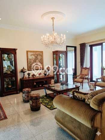 Jual Rumah Luas Elegan Dengan View Eksklusif di BSD City, Tangerang Jual Rumah Luas Elegan Dengan View Eksklusif di BSD City, Tangerang