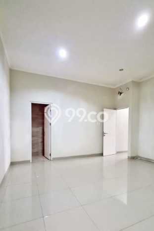 Hot Offer Hunian Premium Ideal dan Luas di Kembangan, Jakarta Barat Hot Offer Hunian Premium Ideal dan Luas di Kembangan, Jakarta Barat