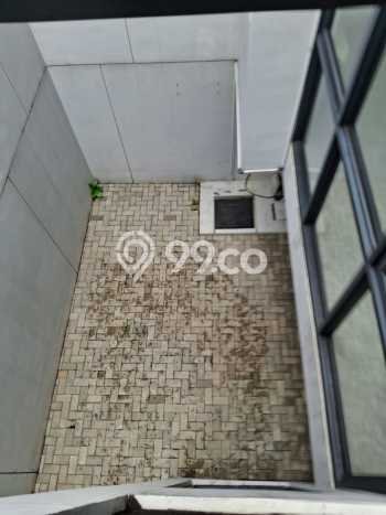 Rumah Elit Modern Siap Huni di BSD City Tangerang Rumah Elit Modern Siap Huni di BSD City Tangerang