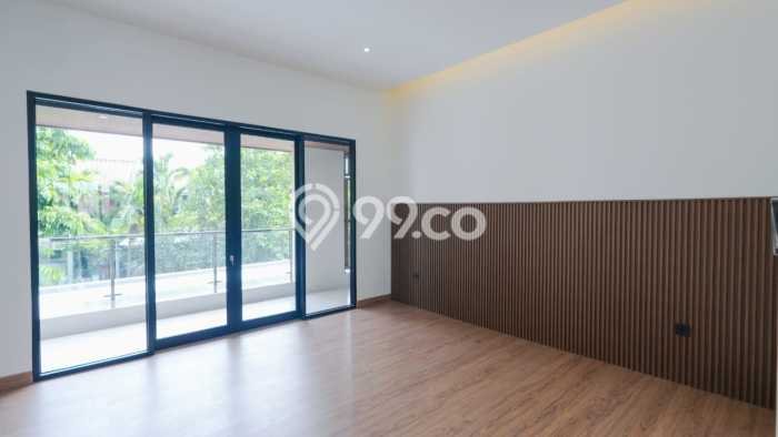Rumah Luxury Modern Tanpa Renovasi di BSD City Tangerang Rumah Luxury Modern Tanpa Renovasi di BSD City Tangerang