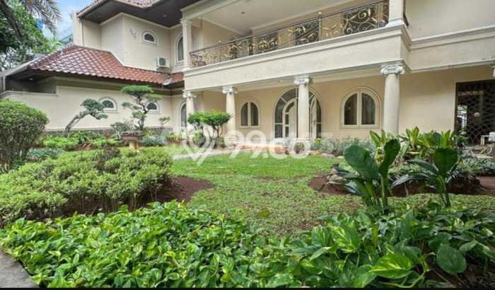Dijual Rumah Mewah Megah Dengan View Eksklusif di Kemang, Jakarta Selatan Dijual Rumah Mewah Megah Dengan View Eksklusif di Kemang, Jakarta Selatan