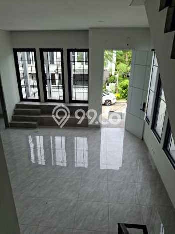 Rumah Elit Modern Siap Huni di BSD City Tangerang Rumah Elit Modern Siap Huni di BSD City Tangerang