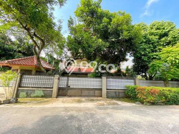 Jual Rumah Mewah Megah Dengan View Eksklusif di Pondok Labu, Jakarta Selatan Jual Rumah Mewah Megah Dengan View Eksklusif di Pondok Labu, Jakarta Selatan