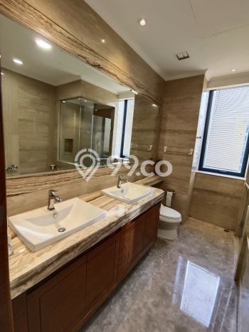 Apartemen Kawasan Senopati, Jakarta Selatan, 3 KT, Luas 179m², Fasilitas Lengkap Apartemen Kawasan Senopati, Jakarta Selatan, 3 KT, Luas 179m², Fasilitas Lengkap