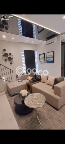 Rumah Modern 4 KT di Citraland Surabaya Unfurnished Rumah Modern 4 KT di Citraland Surabaya Unfurnished