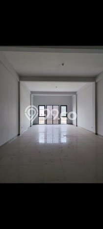 Unit Ruko Dijual di Benowo Surabaya Luas Bangunan 186m2 Unit Ruko Dijual di Benowo Surabaya Luas Bangunan 186m2