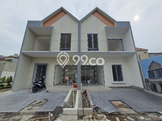 Dijual Cepat Rumah Favorit Siap Huni LB 75m2 di Dukuh Pakis, Surabaya Dijual Cepat Rumah Favorit Siap Huni LB 75m2 di Dukuh Pakis, Surabaya