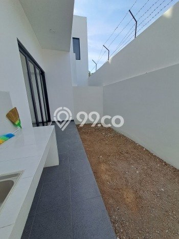Dijual Cepat Rumah Favorit Siap Huni LB 75m2 di Dukuh Pakis, Surabaya Dijual Cepat Rumah Favorit Siap Huni LB 75m2 di Dukuh Pakis, Surabaya