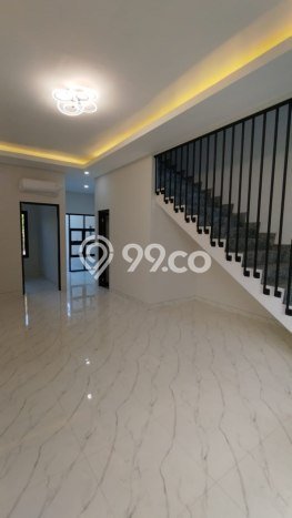 Hunian Nyaman Asri 3 KT Siap Huni di Medokan Ayu Surabaya Hunian Nyaman Asri 3 KT Siap Huni di Medokan Ayu Surabaya