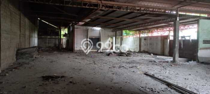 Dijual Gudang di Pedurungan Semarang LT 750m2 / LB 730m2 Dijual Gudang di Pedurungan Semarang LT 750m2 / LB 730m2