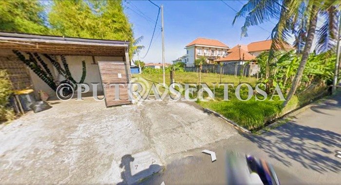 Tanah Kavling Dijual di Canggu, Badung dengan Luas Tanah 1725m2 Tanah Kavling Dijual di Canggu, Badung dengan Luas Tanah 1725m2