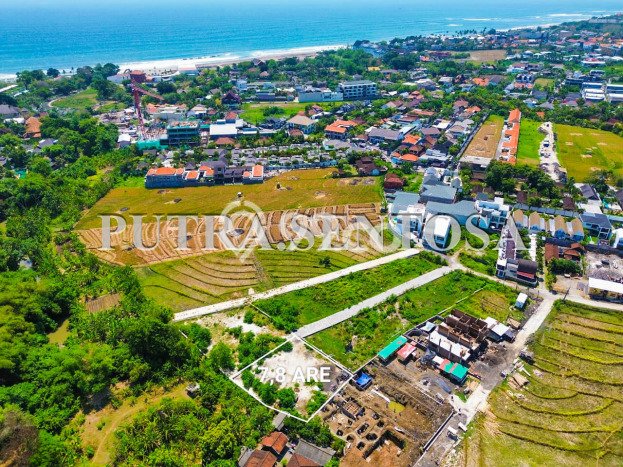 Tanah Dijual Area Strategis di canggu Badung 780m2 Tanah Dijual Area Strategis di canggu Badung 780m2