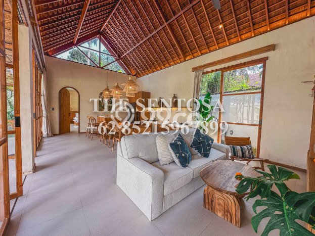 KESEMPATAN EMAS! Vila Kawasan Ubud, Ukuran 460m2m², Kawasan Potensial dengan nilai naik KESEMPATAN EMAS! Vila Kawasan Ubud, Ukuran 460m2m², Kawasan Potensial dengan nilai naik