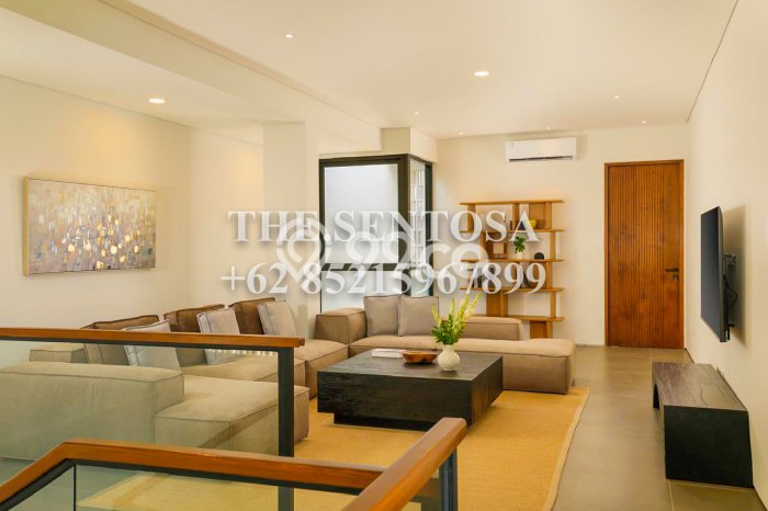 Vila Premium Kawasan , Ukuran 300m2m², Area Nyaman untuk keluarga Vila Premium Kawasan , Ukuran 300m2m², Area Nyaman untuk keluarga