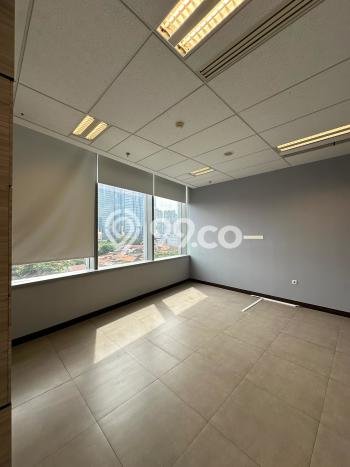 Kantor Bagus Dijual LB 350m2 Lokasi Strategis Jakarta Selatan Area Cocok untuk Bisnis Kantor Bagus Dijual LB 350m2 Lokasi Strategis Jakarta Selatan Area Cocok untuk Bisnis