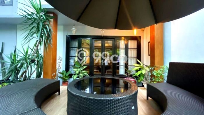 Hunian Elit LB 57500m2 Siap Huni Desain Elegan di BSD City, Tangerang Hunian Elit LB 57500m2 Siap Huni Desain Elegan di BSD City, Tangerang