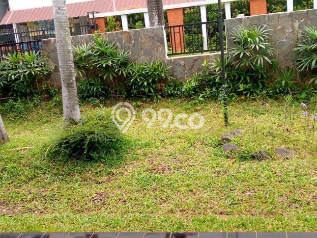 Siap Huni Rumah Mewah 4 Kamar di Menteng Dekat ke Mana Pun Siap Huni Rumah Mewah 4 Kamar di Menteng Dekat ke Mana Pun