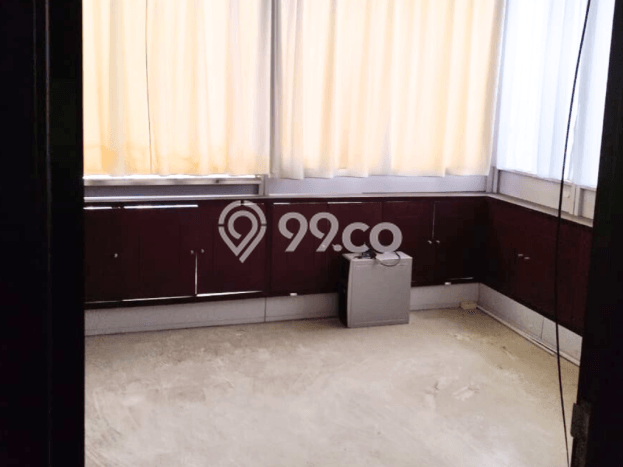 Apartemen Disewakan 3 Kamar Murah Siap Huni di Jakarta Selatan, Luas 170m2 Apartemen Disewakan 3 Kamar Murah Siap Huni di Jakarta Selatan, Luas 170m2