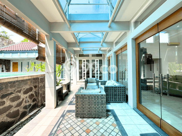 Best Deal Hunian Premium Ideal dan Luas di Menteng, Jakarta Pusat Best Deal Hunian Premium Ideal dan Luas di Menteng, Jakarta Pusat