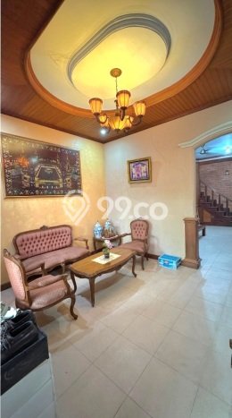 Siap Huni Rumah Mewah 4 Kamar di Koja Dekat ke Mana Saja Siap Huni Rumah Mewah 4 Kamar di Koja Dekat ke Mana Saja