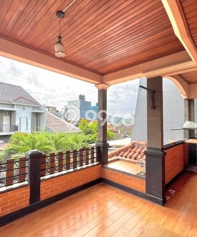 Siap Huni Rumah Mewah 4 Kamar di Koja Dekat ke Mana Saja Siap Huni Rumah Mewah 4 Kamar di Koja Dekat ke Mana Saja