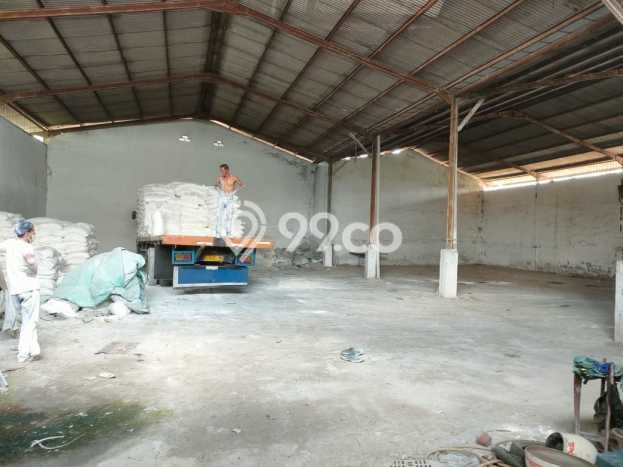 Gudang Kawasan Kopo, Luas 510m², Area Komersial, Posisi Strategis Gudang Kawasan Kopo, Luas 510m², Area Komersial, Posisi Strategis