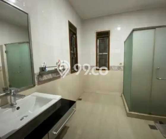 Tempat Ideal! Vila di , Dimensi 668m2m², Kondisi Prima Tempat Ideal! Vila di , Dimensi 668m2m², Kondisi Prima