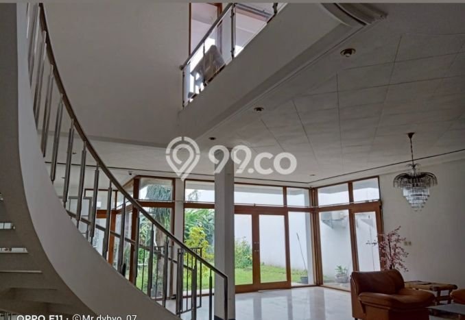 Jual Rumah Luas Elegan Dengan View Cantik di Hegarmanah, Bandung Jual Rumah Luas Elegan Dengan View Cantik di Hegarmanah, Bandung
