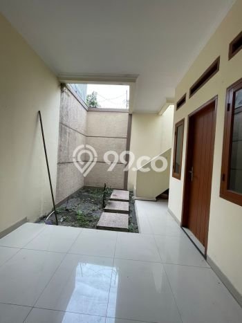 Rumah sewa siap huni 4 Kamar Tidur di Turangga, Bandung Rumah sewa siap huni 4 Kamar Tidur di Turangga, Bandung