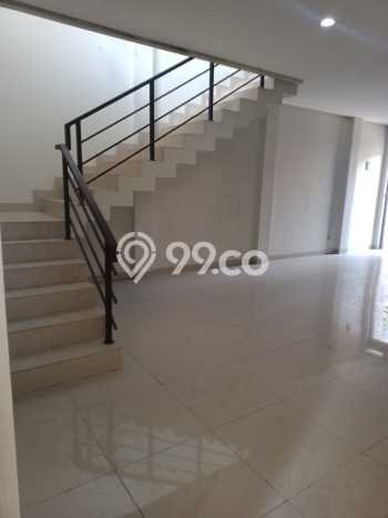 Dijual! Ruko di Cimahi Bandung LT 110m2 / LB 123m2 Kawasan Bisnis Dijual! Ruko di Cimahi Bandung LT 110m2 / LB 123m2 Kawasan Bisnis