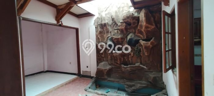 Disewakan! Rumah 4 Kamar Tidur &
3 Kamar Mandi di Buah Batu, Bandung Disewakan! Rumah 4 Kamar Tidur &
3 Kamar Mandi di Buah Batu, Bandung