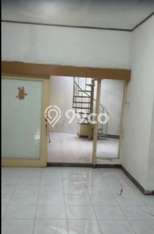 Rumah LT 235m2m² di Pinggir Kota Babakan Ciparay, Bandung - Lokasi Strategis Rumah LT 235m2m² di Pinggir Kota Babakan Ciparay, Bandung - Lokasi Strategis