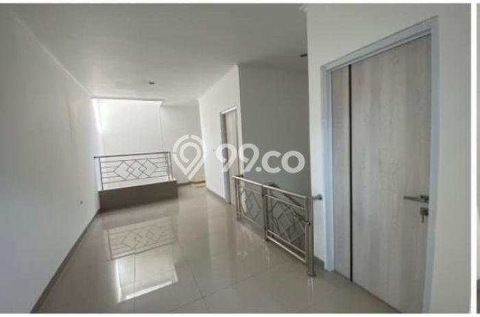 Rumah sewa siap huni 5 Kamar Tidur di Buah Batu, Bandung Rumah sewa siap huni 5 Kamar Tidur di Buah Batu, Bandung