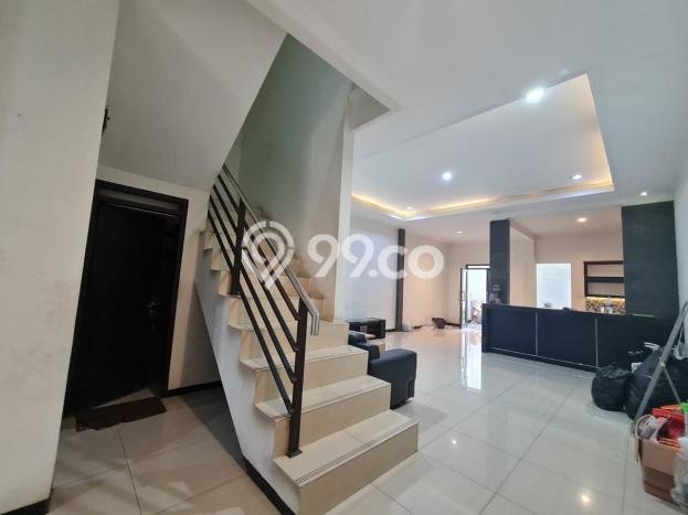 Rumah Kontrakan Bandung LT 180m2 LB 350m2 Kawasan Mekar Wangi Rumah Kontrakan Bandung LT 180m2 LB 350m2 Kawasan Mekar Wangi